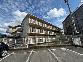 大阪府枚方市小倉町7番35号（賃貸マンション3LDK・2階・60.80㎡） その1