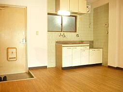 ロイヤルコート 403 4階2DKのリビング/ダイニング