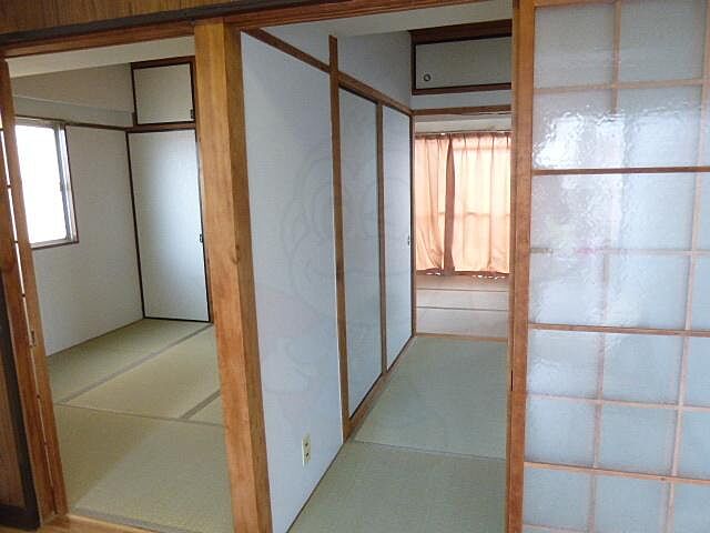 寝室