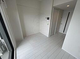 ファーストフィオーレ大阪ウエストウェルビング 8階ワンルームのリビング/ダイニング