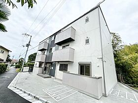 大阪府吹田市朝日が丘町（賃貸マンション1LDK・1階・35.77㎡） その1