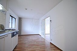 大阪モノレール本線 摂津駅 徒歩5分の賃貸マンション 3階2LDKのリビング/ダイニング