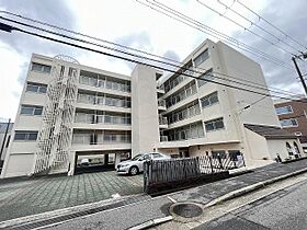 カサ・デ・ラルーチェ苦楽園  ｜ 兵庫県西宮市樋之池町3番20号（賃貸マンション2LDK・3階・55.00㎡） その1