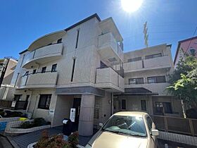 兵庫県西宮市広田町11番31号（賃貸マンション3LDK・1階・81.47㎡） その1