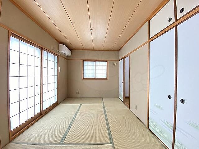 寝室