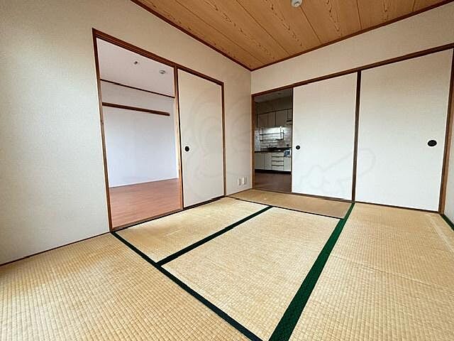 寝室