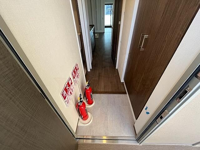 玄関