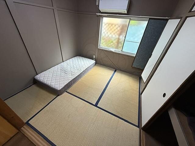 寝室