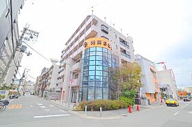 光第8ビル  ｜ 大阪府大阪市淀川区十三東１丁目11番28号（賃貸マンション1K・4階・18.00㎡） その1