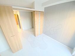 スプランディッド新大阪EAST 5階1DKのリビング/ダイニング