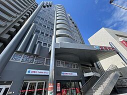 7 / 11