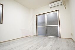 リバティーハウス 3階1Kのリビング/ダイニング