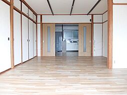 ハイクオリティ向陵 503 4階1DKのリビング/ダイニング