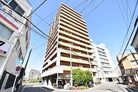 大阪府堺市堺区中安井町３丁4番6号（賃貸マンション3LDK・11階・63.62㎡） その1