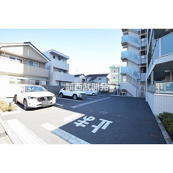 駐車場を拡大表示