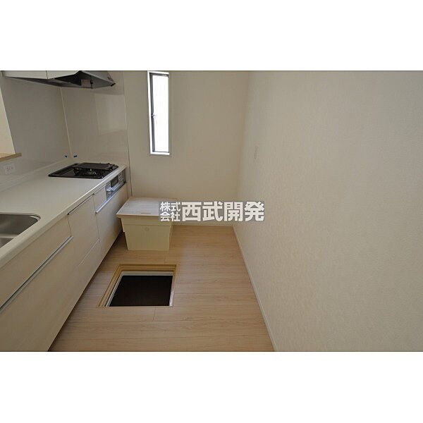 キッチンを拡大表示