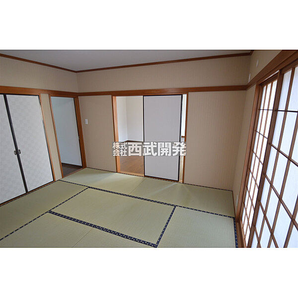 室内を拡大表示