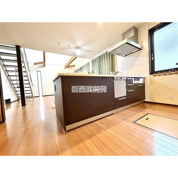 キッチンを拡大表示