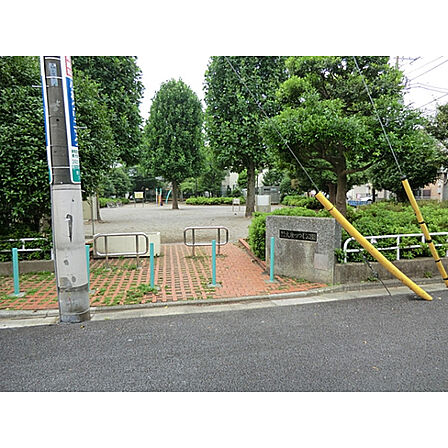 大泉つつじ公園