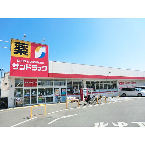 周辺を拡大表示