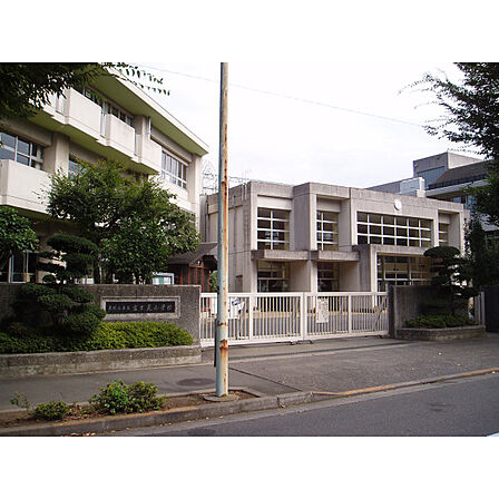富士見小学校