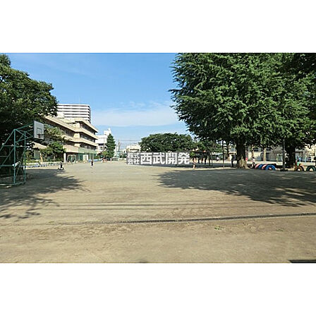 田無小学校