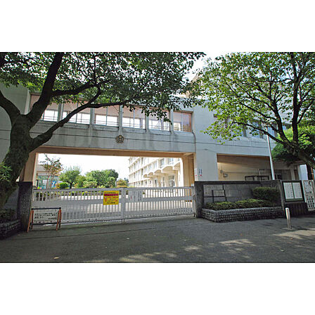 第一中学校