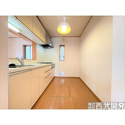 キッチン 小平市天神町1丁目