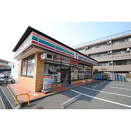 セブンイレブン