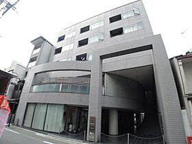 京都府京都市中京区三条通西洞院西入塩屋町（賃貸マンション2LDK・4階・51.88㎡） その1