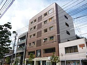 京都府京都市左京区二条通川端東入８筋目上る石原町（賃貸マンション2LDK・6階・42.97㎡） その1