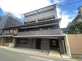 京都府京都市下京区正面通東洞院東入廿人講町（賃貸マンション1K・3階・23.90㎡） その1