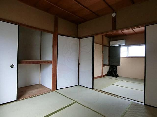 寝室