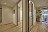 室内：Hall