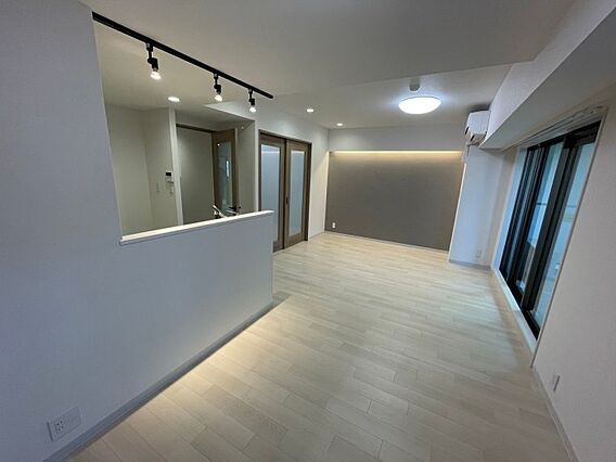 リビング/ダイ...