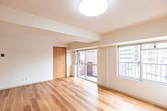 リビング/ダイ...