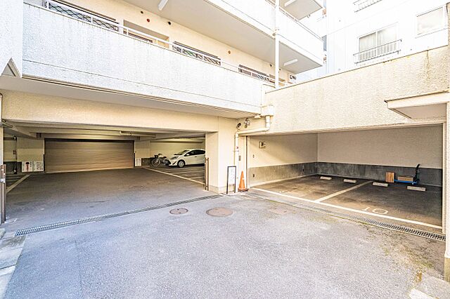 駐車場 一橋学園ガーデニア 4階/-