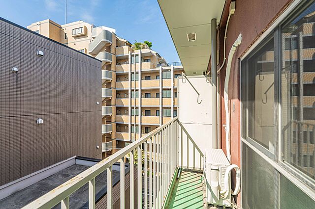 バルコニー メゾン調布 4階/-