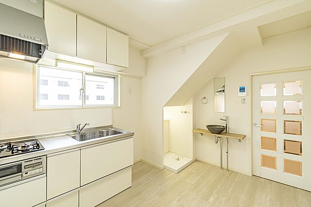 リビング/ダイニング コートピア雑色 2階/-