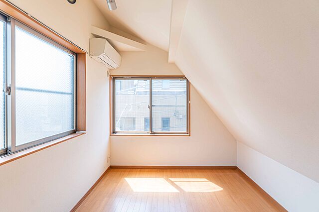 室内 目黒区目黒本町1丁目5-13