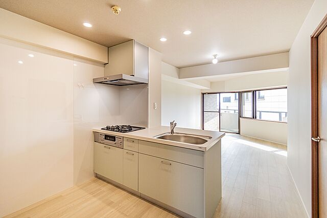 リビング/ダイニング アドリーム梅島 5階/-