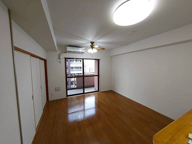 リビング/ダイニング 高崎市旭町11-9