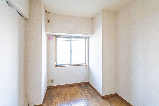 室内 ベルジェ南平 1階/-