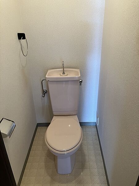 トイレを拡大表示