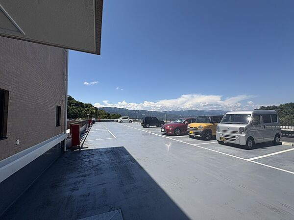 駐車場を拡大表示