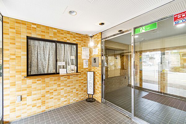 エントランス