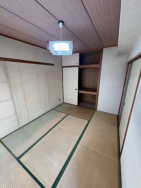 室内を拡大表示