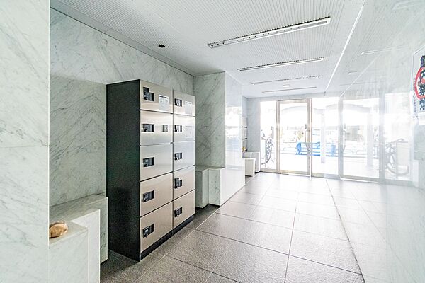 エントランスを拡大表示