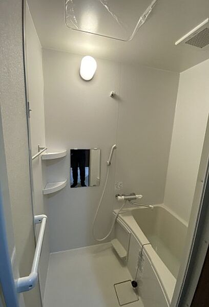 浴室を拡大表示