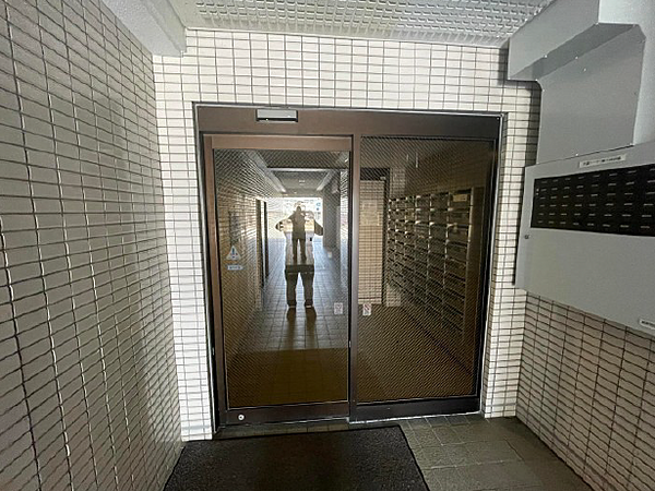 エントランスを拡大表示